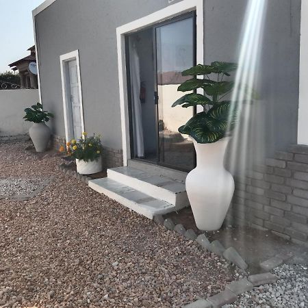 Fourties Guest House Пхалаборва Экстерьер фото