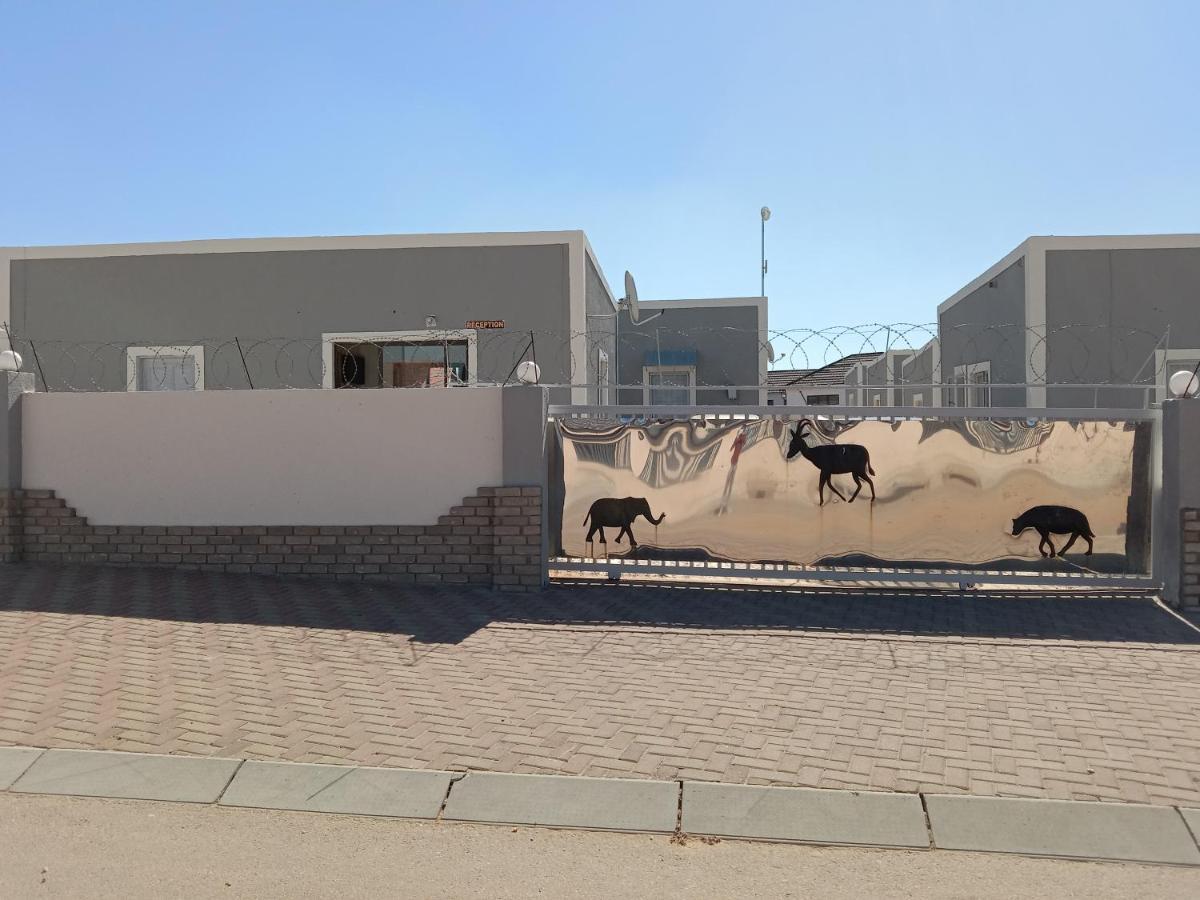 Fourties Guest House Пхалаборва Экстерьер фото